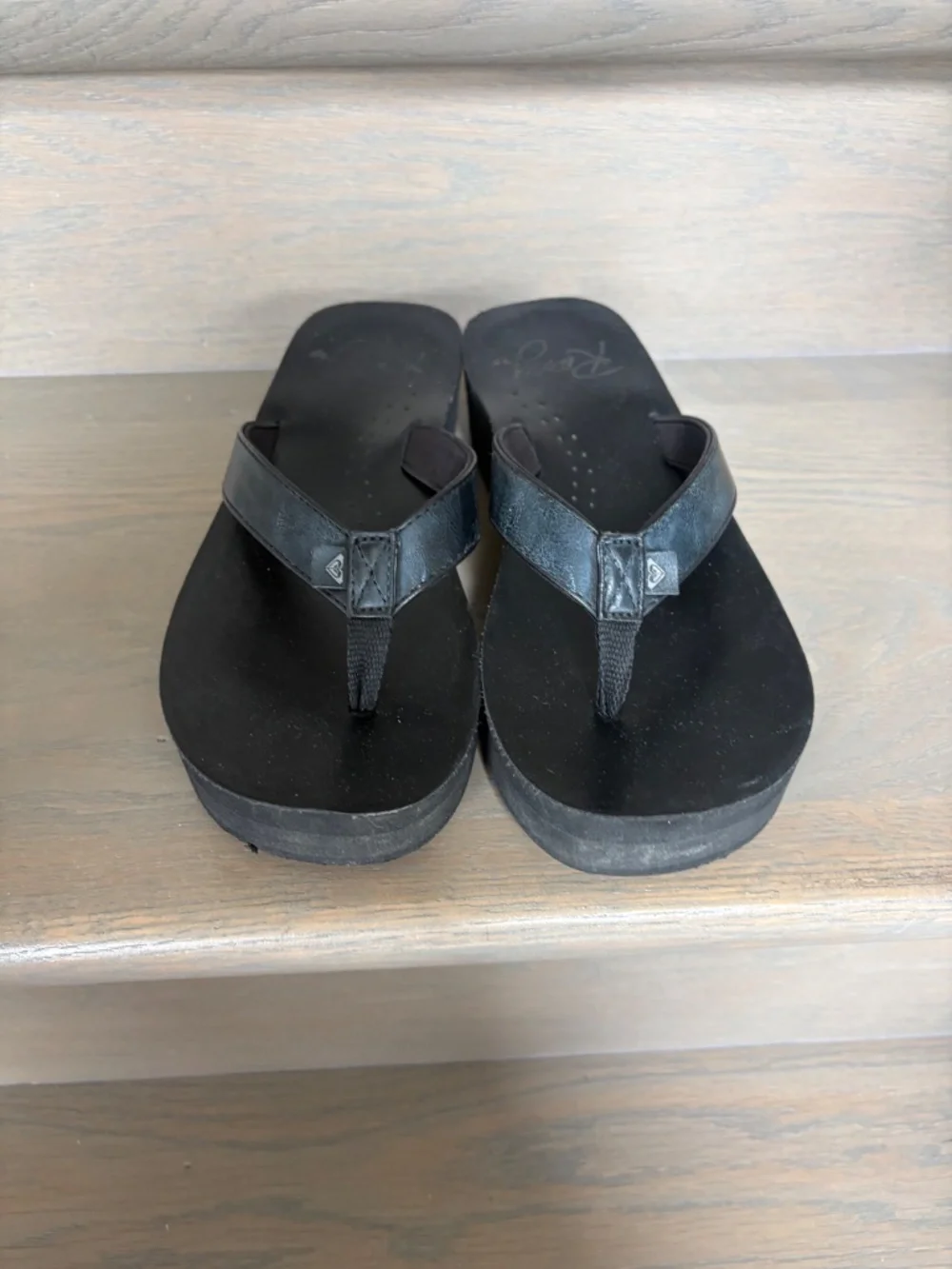 Roxy Wedge Flip Flops - Picture 4 of 11